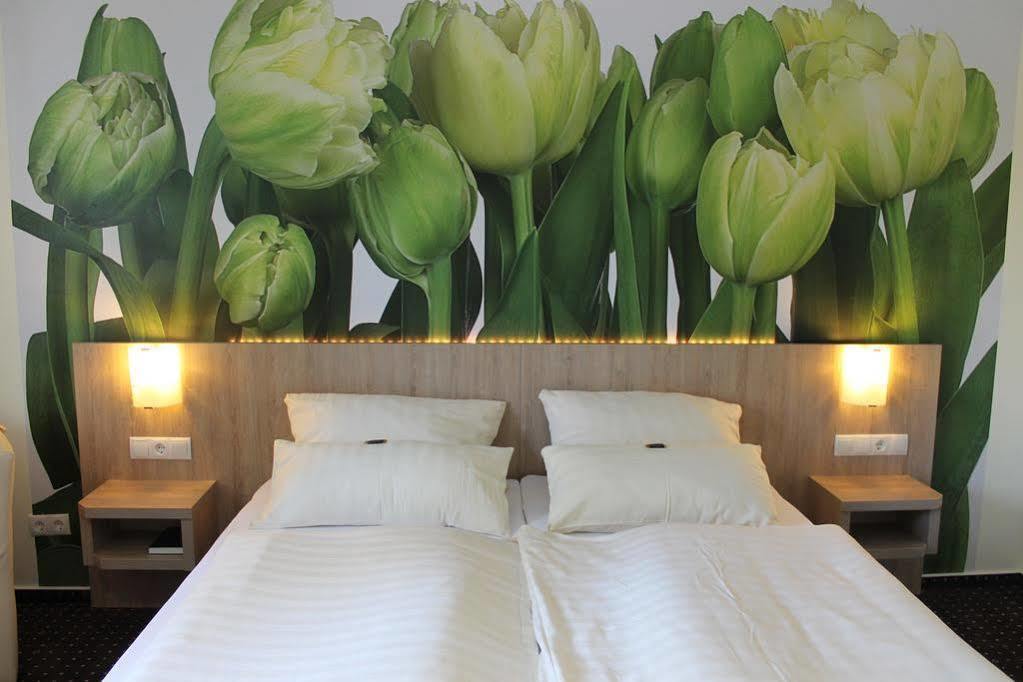 Pur Hotel 엠리크하임 외부 사진